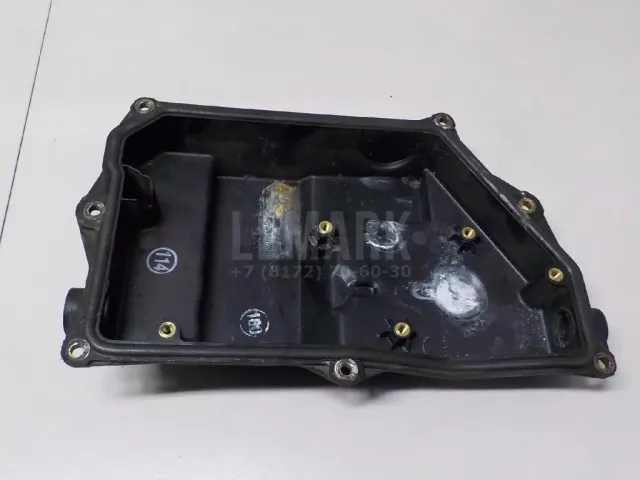 Крышка для  BMW 1-serie F40 2019-2024