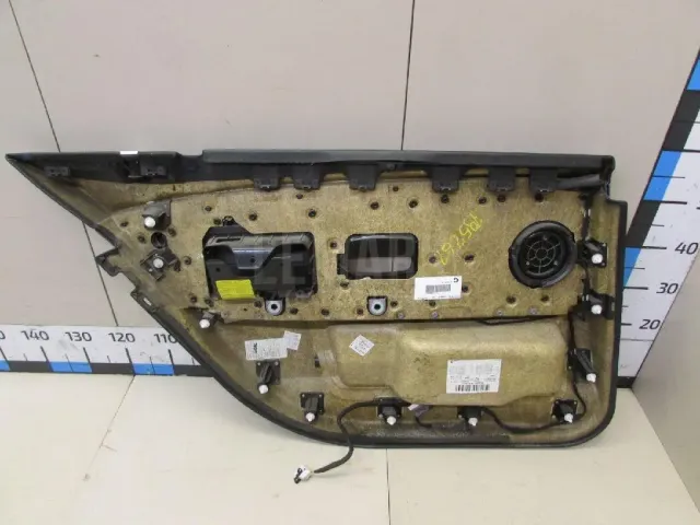 Обшивка двери задней правой для  BMW 2-serie F22/F23/F87 2013-2020