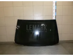 Стекло заднее