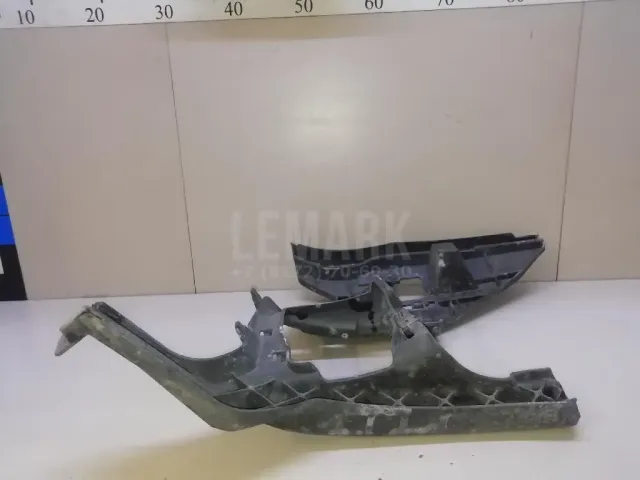 Кронштейн переднего бампера левый для  Exeed RX / Yaoguang (T22) 2023