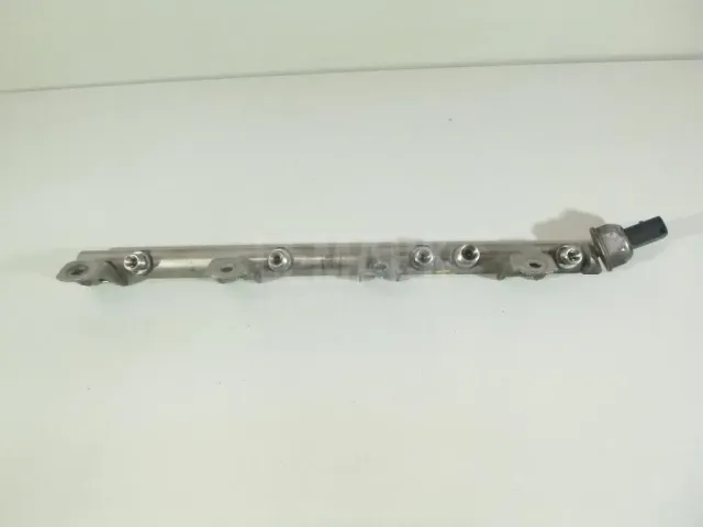 Датчик давления топлива для  Audi A8 [4D] 1999-2002