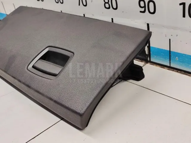 Крышка (дверца) бардачка для  BMW X5 F15/F85 2013-2018