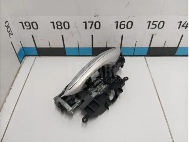 Ручка двери задней наружная левая для  BMW X1 F48 2014-2022