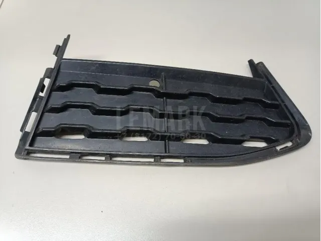 Решетка в бампер правая для  Ford Edge 2007-2015