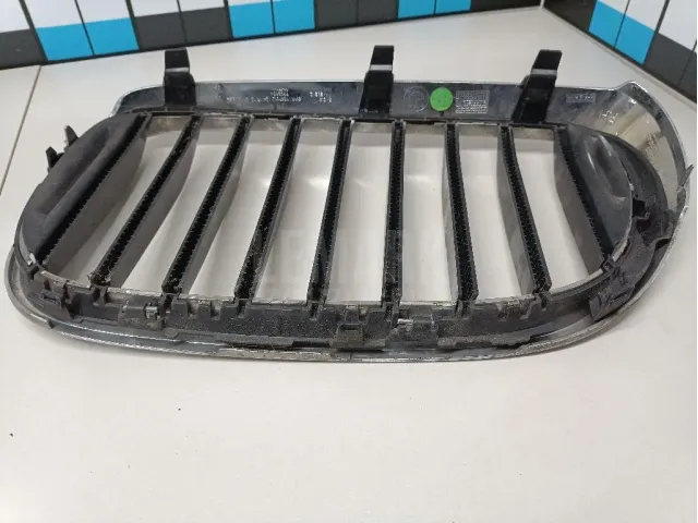 Решетка радиатора правая для  BMW 7-serie E65/E66 2001-2008