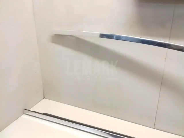 Накладка двери задней левой