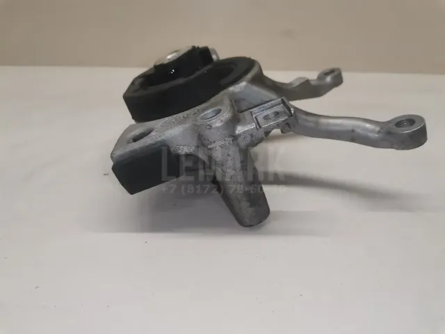 Опора КПП для  Haval M6 2021