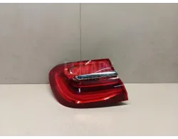 Фонарь задний наружный левый