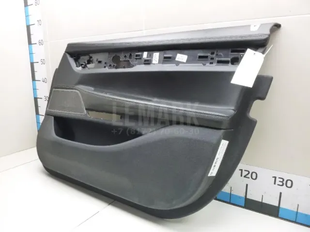 Обшивка двери передней правой для  BMW 2-serie F22/F23/F87 2013-2020