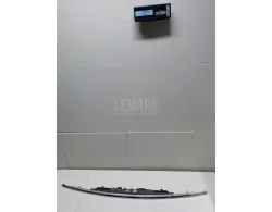 Накладка крышки багажника