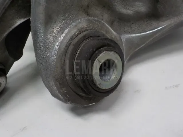 Кулак поворотный задний левый для  Ford Ranger 2006-2012