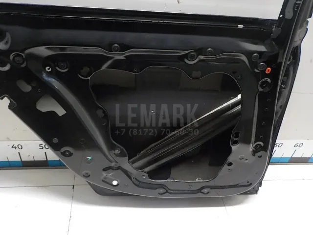 Дверь задняя левая для  BMW 1-serie F40 2019-2024