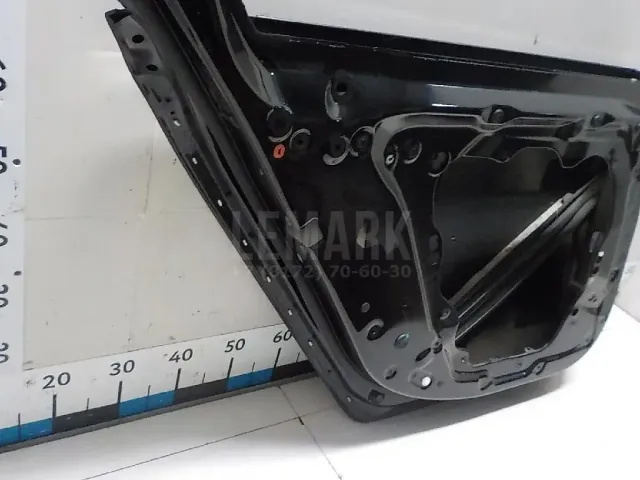 Дверь задняя левая для  BMW 1-serie F40 2019-2024