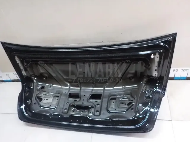 Крышка багажника для  Ford Focus III 2011-2019