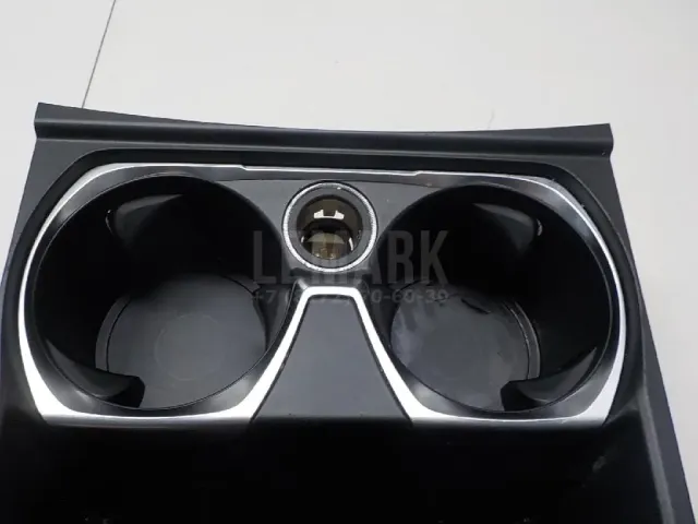Подстаканник для  Haval H6 Coupe 2016-2021