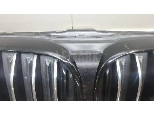 Решетка радиатора для  BMW 7-serie E65/E66 2001-2008