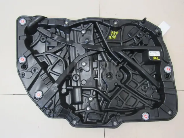 Стеклоподъемник электр. задний левый для  BMW 2-serie F22/F23/F87 2013-2020