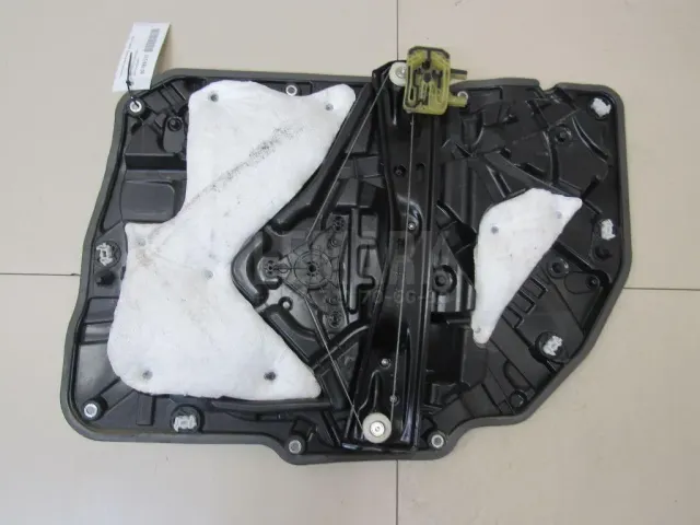 Стеклоподъемник электр. задний левый для  BMW 2-serie F22/F23/F87 2013-2020