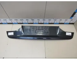 Накладка крышки багажника