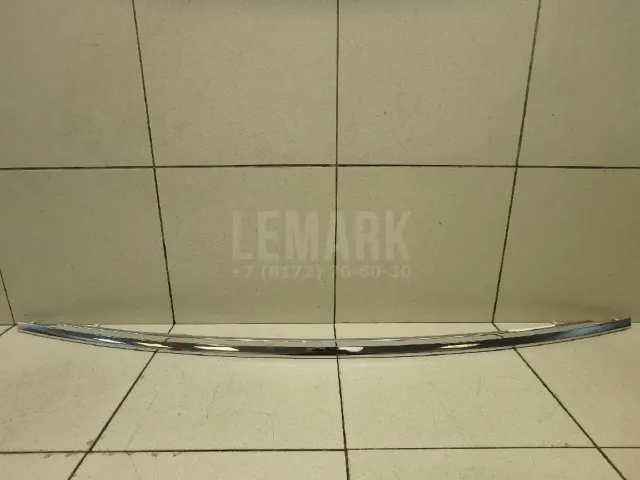 Накладка крышки багажника