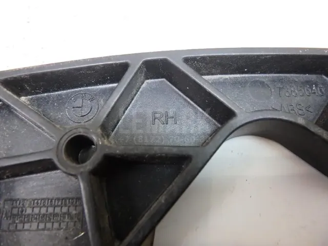 Кронштейн переднего бампера правый для  Ford Fusion 2002-2012