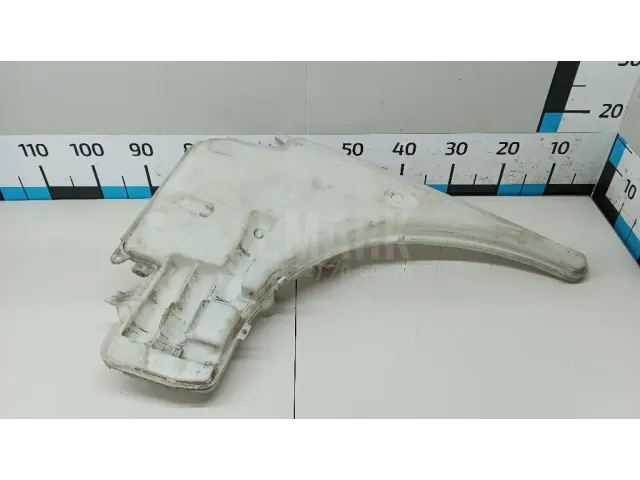 Бачок омывателя лобового стекла