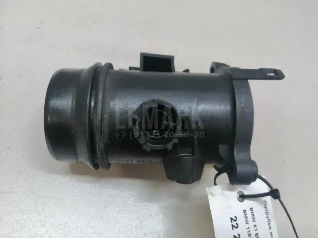 Патрубок интеркулера для  BMW 5-serie G30/G31/F90 2017-2023