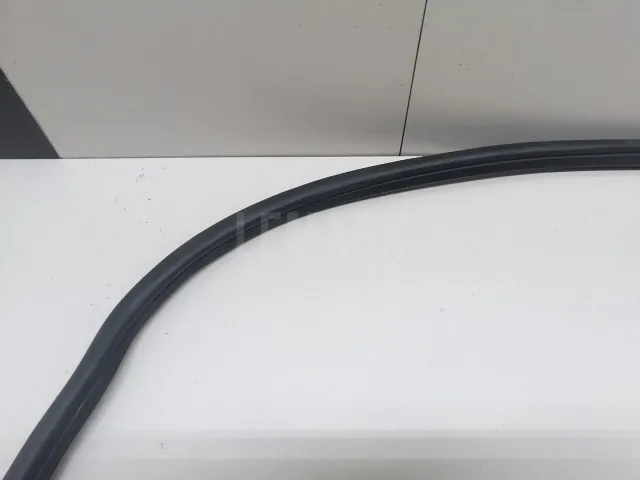 Уплотнитель капота для  Ford Edge 2007-2015