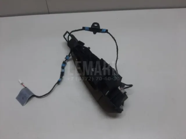 Ручка двери задней наружная левая для  BMW X6 G06 2019