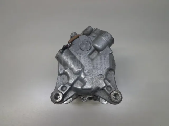 Компрессор кондиционера для  Chevrolet Suburban 1992-2006