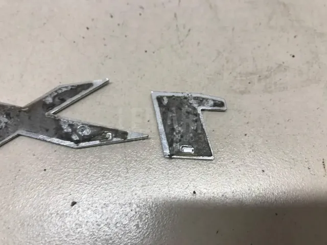 Эмблема