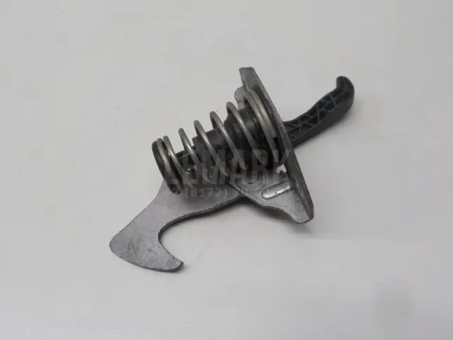 Крючок капота для  Audi A3 (8L1) 1996-2003