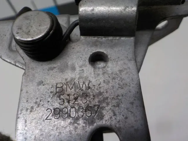 Крючок капота для  Audi A3 (8L1) 1996-2003
