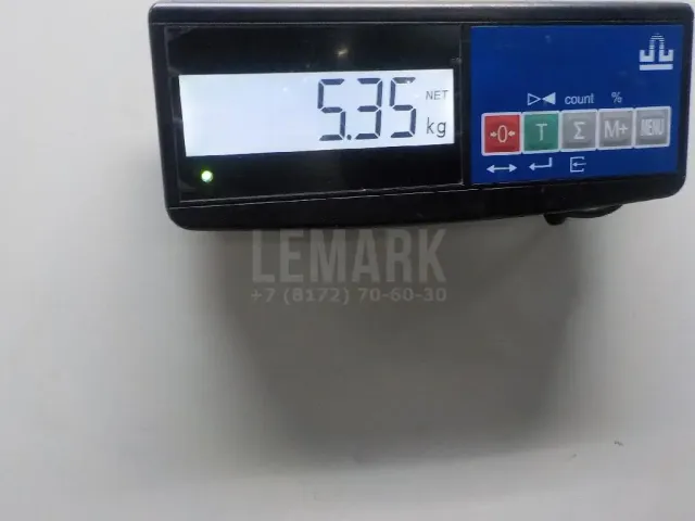 Стекло двери багажника
