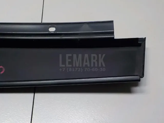 Накладка двери задней левой для  BMW 7-serie E38 1994-2001