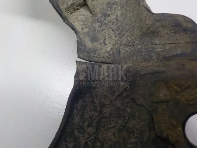Пыльник двигателя