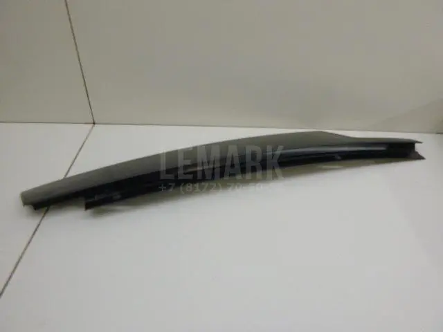 Накладка двери передней левой для  BMW 4-serie G22/G23 2020