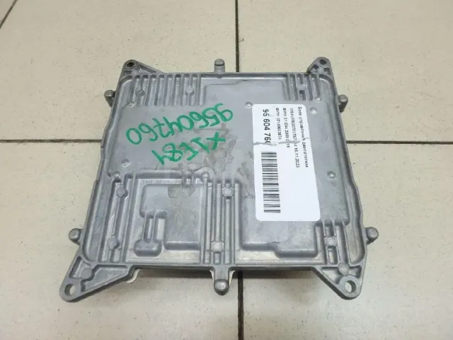 Блок управления двигателем для  BMW 1-serie E82/E88 2007-2013