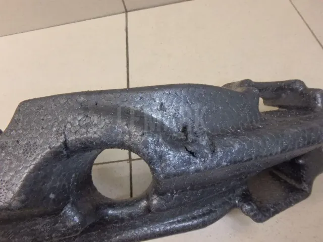 Наполнитель переднего бампера для  Ford Kuga 2008-2012