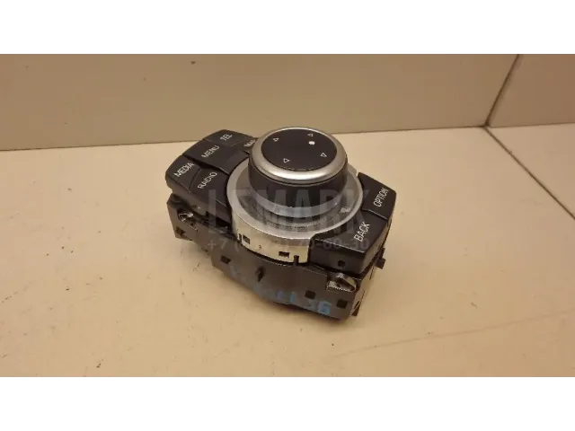 Кнопка многофункциональная для  BMW 4-serie G22/G23 2020