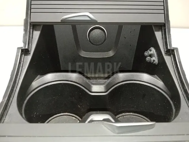 Подстаканник для  Ford Transit 2006-2013
