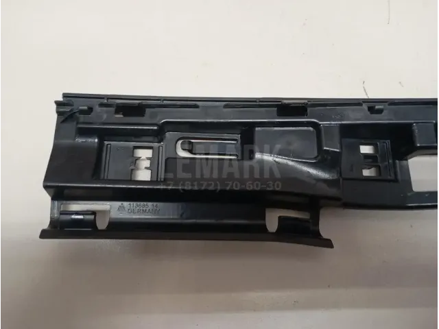 Кронштейн (сопут. товар) для  BMW 3-serie F30/F31/F80 2011-2020