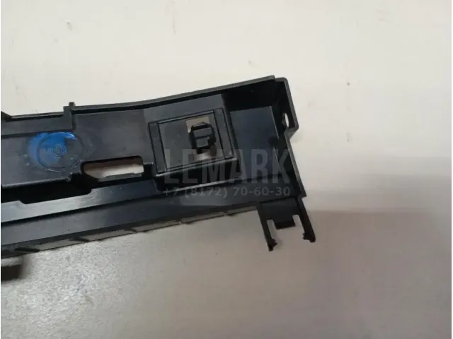 Кронштейн (сопут. товар) для  BMW 3-serie F30/F31/F80 2011-2020