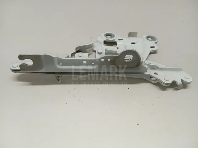 Петля капота левая для  BMW 3-serie F30/F31/F80 2011-2020