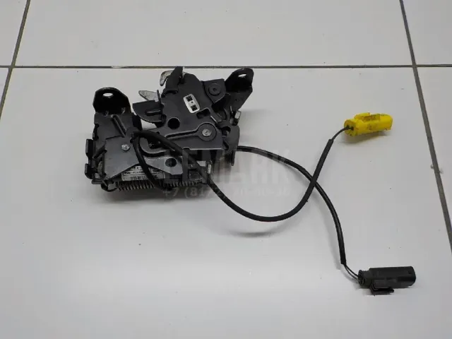 Замок капота для  Ford Mondeo II 1996-2000