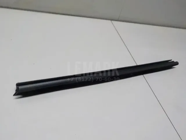 Накладка стекла заднего левого для  BMW X5 F15/F85 2013-2018