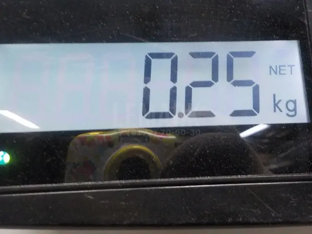 Накладка переднего крыла левого