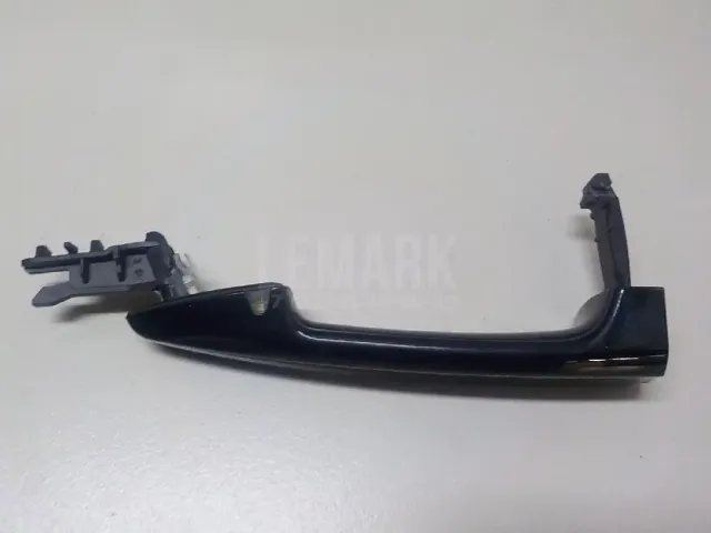 Ручка двери наружная правая для  BMW 5-serie E60/E61 2003-2009