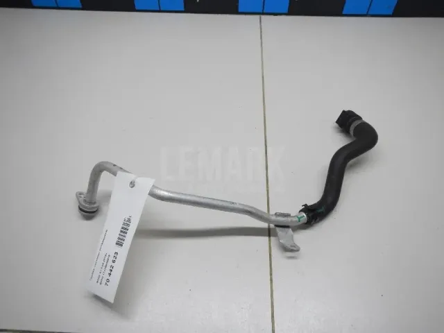 Трубка системы охлаждения для  BMW 7-serie G11/G12 2015-2022