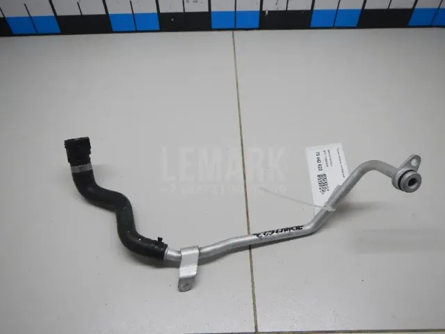 Трубка системы охлаждения для  BMW 7-serie G11/G12 2015-2022